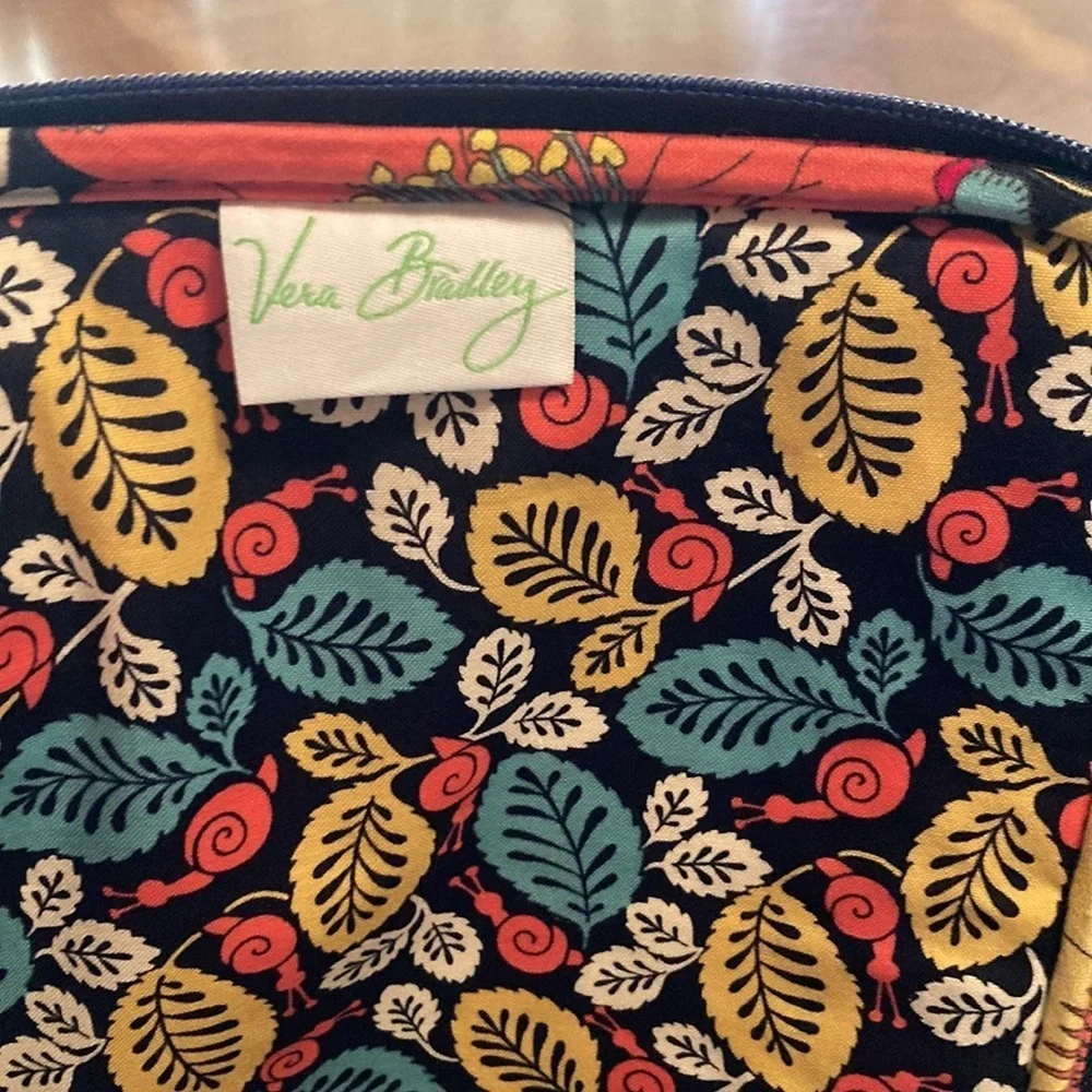 VERA BRADLEY Tablet Case - 10” x 8”